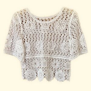 Women’s Medium Cream/Off White Crochet Lace Cropped Top